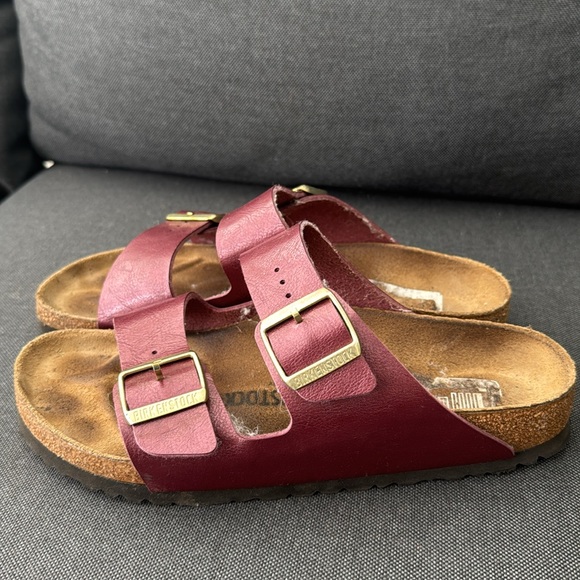 Birkenstock Metallic Pink Sandals - Picture 4 of 10